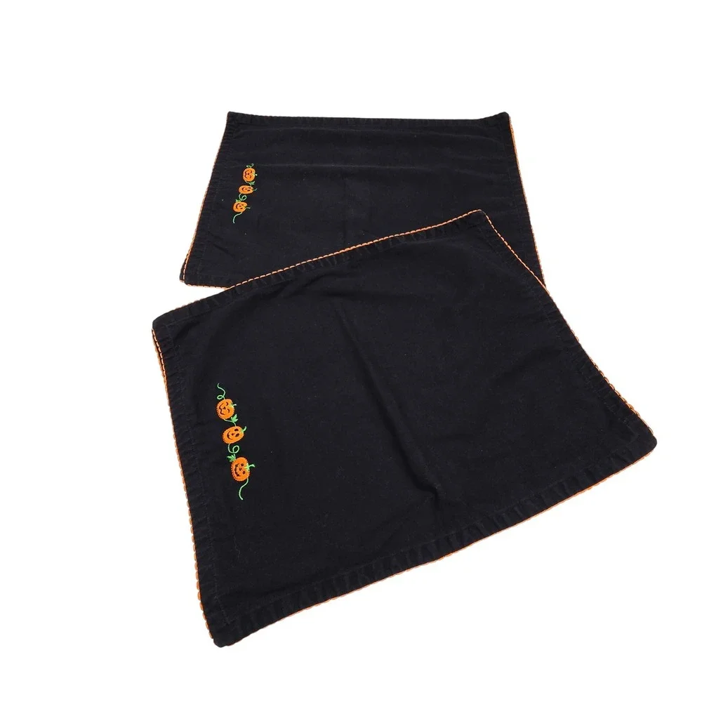 Vintage Halloween Placemats Set of 4 Black Orange Pumpkin Embroidered Fall 16x20